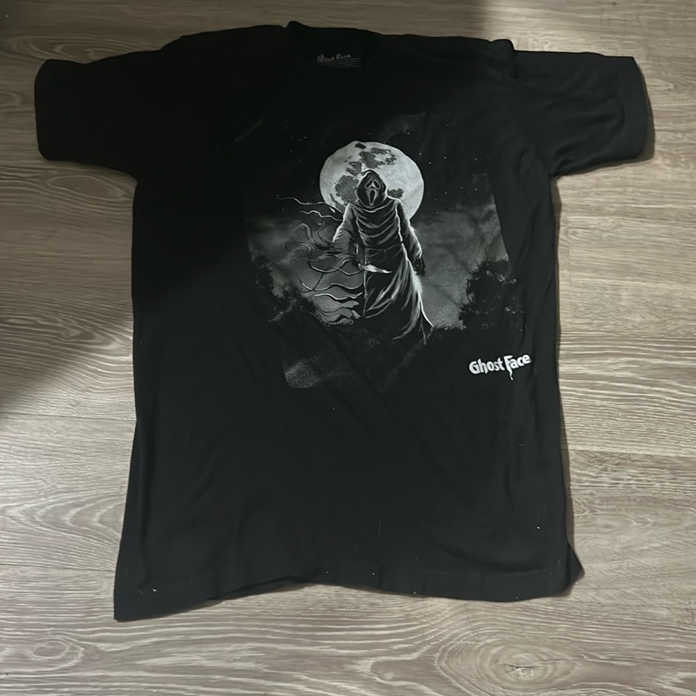 Ghost face tee shirt men medium